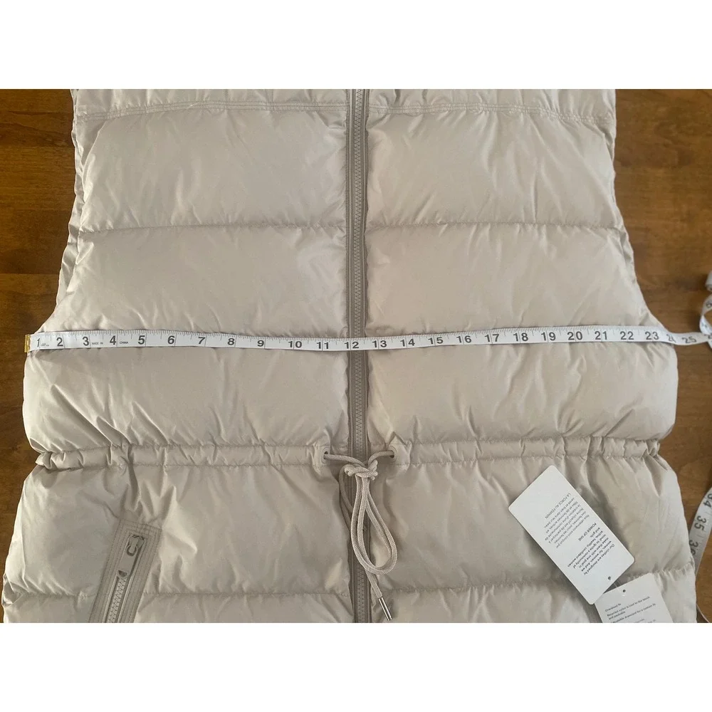 NEW Athleta Cascade Down Vest Womens M Beige Full Zip Puffer Drawstring Pockets - Picture 9 of 10